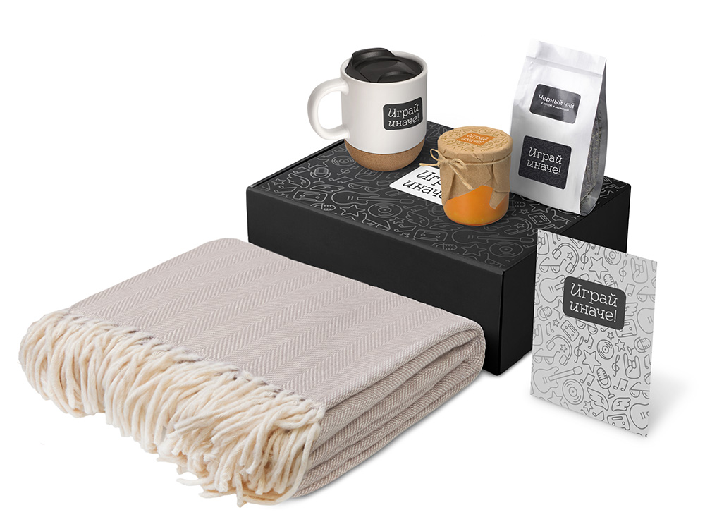 Подарочный набор Re:y. Nest с пледом, кружкой и вареньем